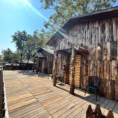 Sterling Padam Pench Otel Khawāsa Dış mekan fotoğraf